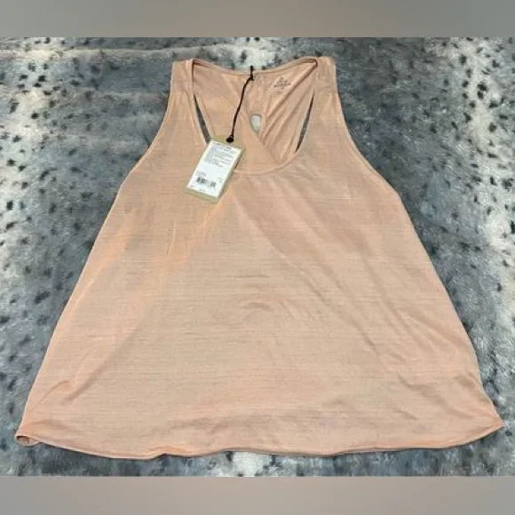 NWT XL Prana Pale Pink criss cross tank top Super cute and flattering Adorbs 🧘 - Picture 8 of 17